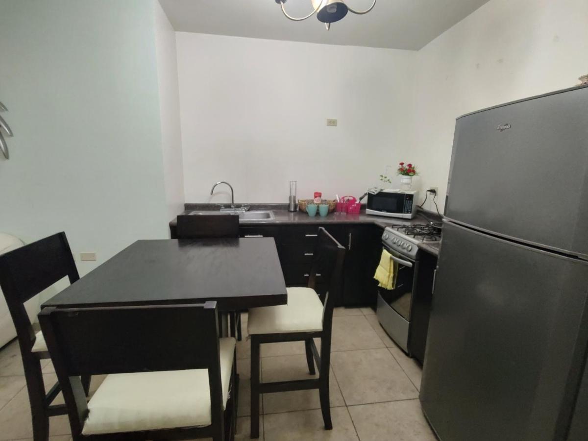 Apartamento Departamento completo en la Quinta Hermosillo Exterior foto